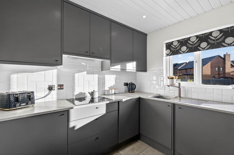 33 Ballylenaghan Heights