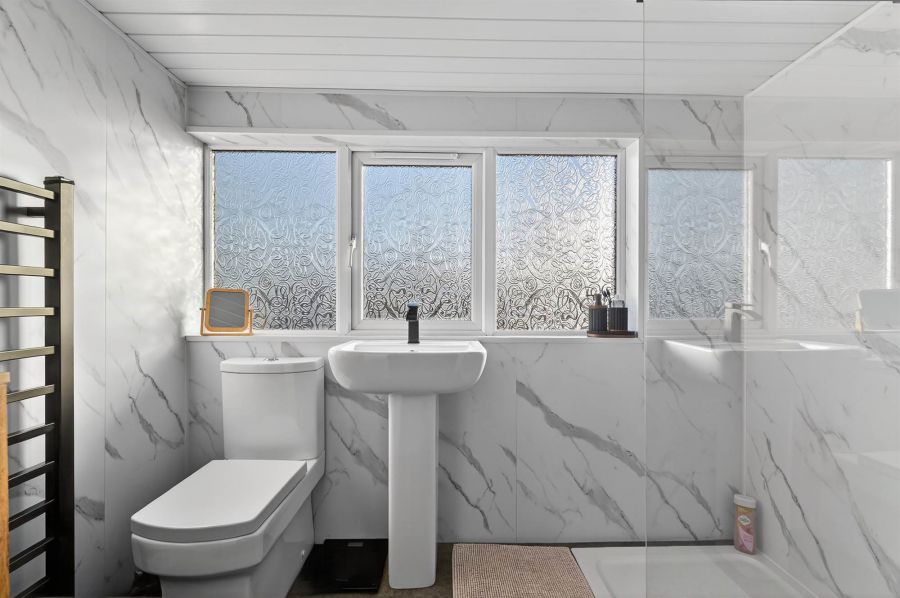 33 Ballylenaghan Heights