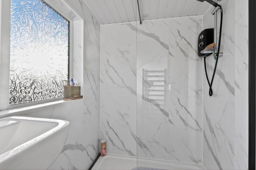 33 Ballylenaghan Heights