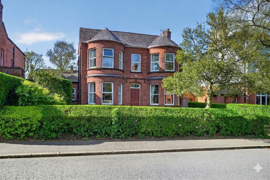 The Deanery, 5 Deramore Drive