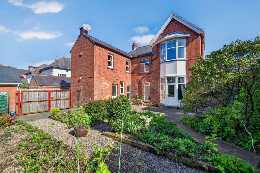 The Deanery, 5 Deramore Drive