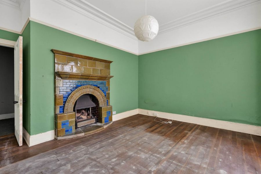 1 Deramore Park