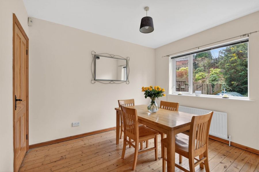 105 Ballylenaghan Heights