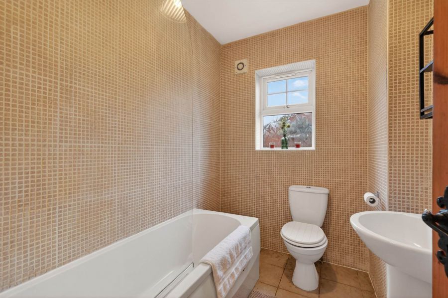 105 Ballylenaghan Heights