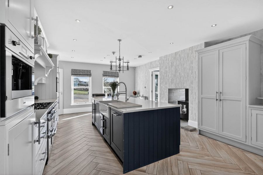 15A Tullynewbank Road