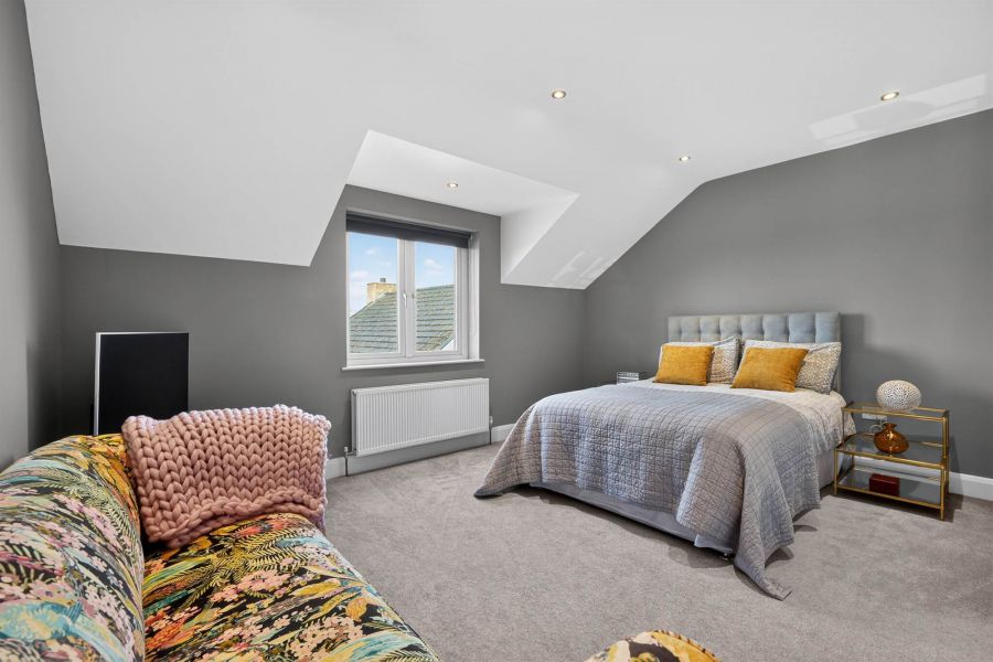 15A Tullynewbank Road