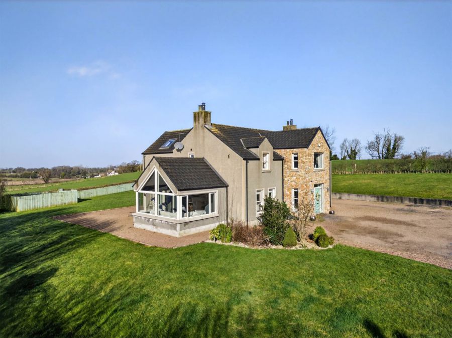 15A Tullynewbank Road