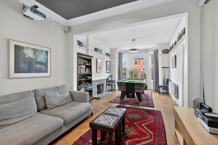 39 Cranmore Gardens