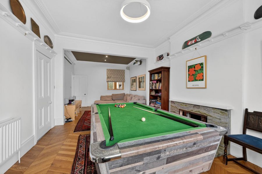 39 Cranmore Gardens