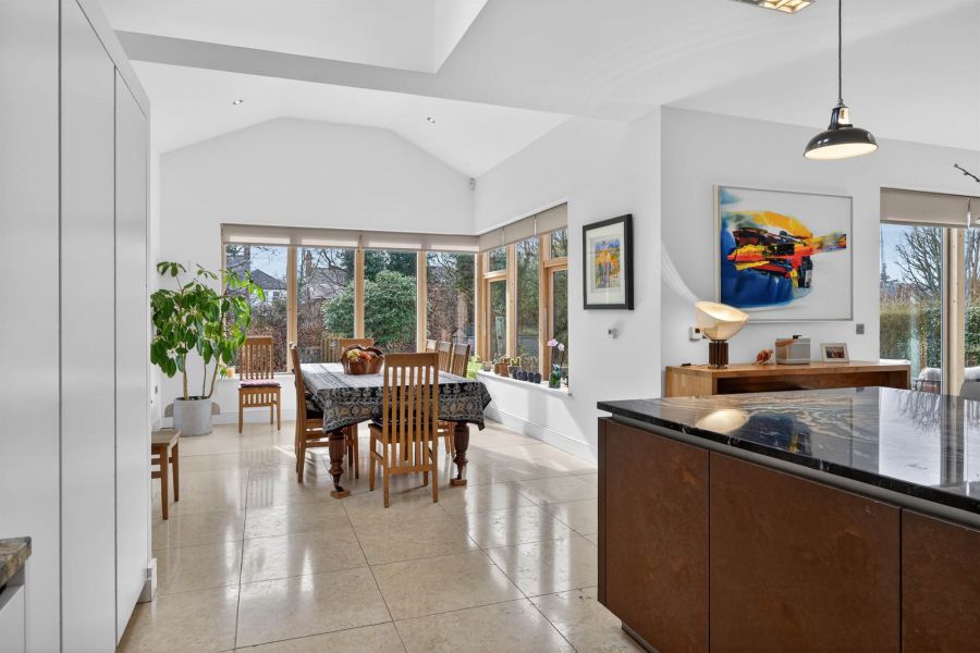 39 Cranmore Gardens