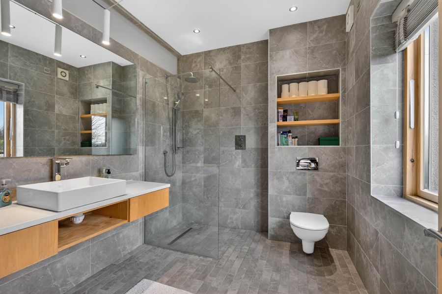 39 Cranmore Gardens