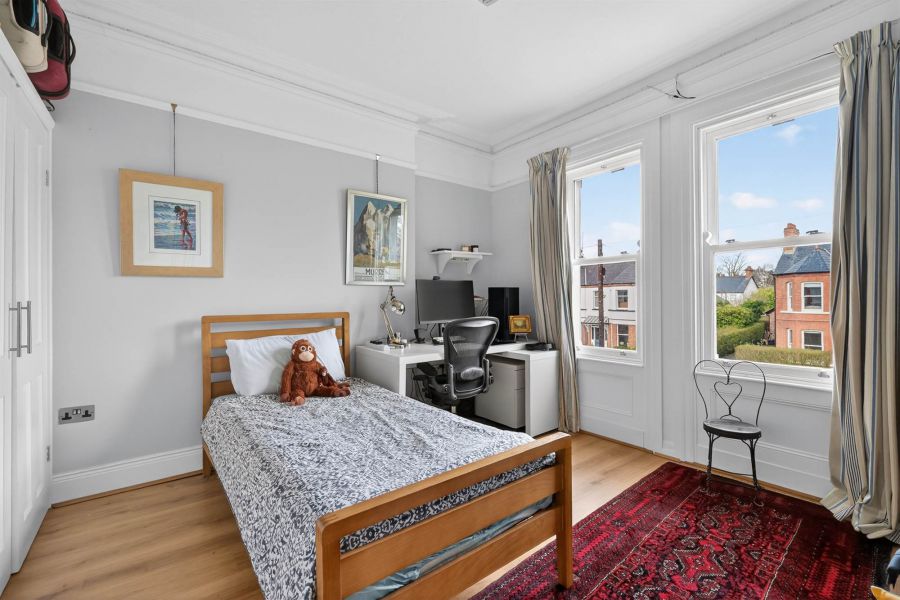 39 Cranmore Gardens