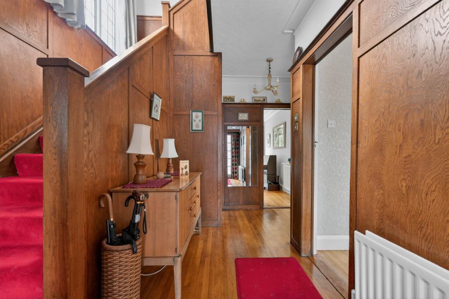 17 Strangford Avenue