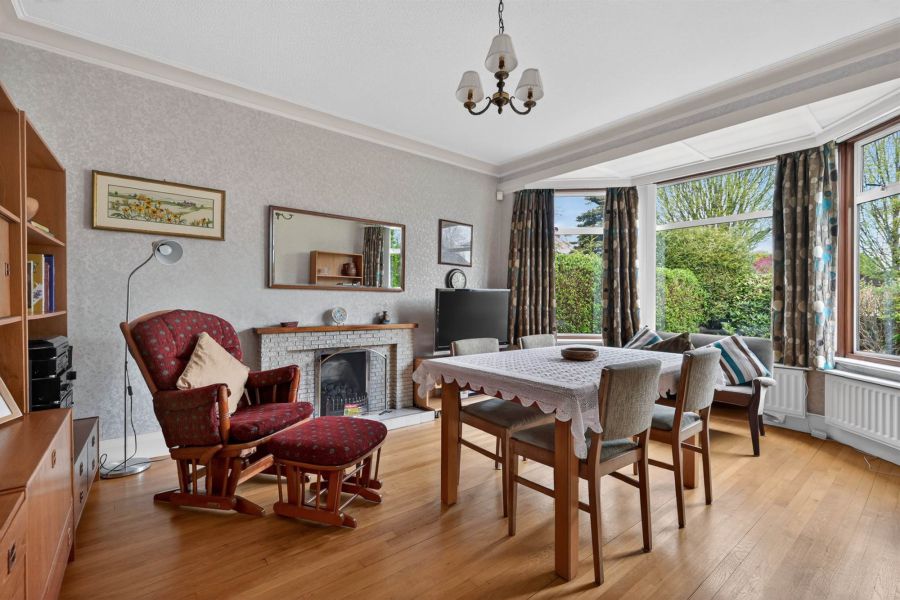 17 Strangford Avenue