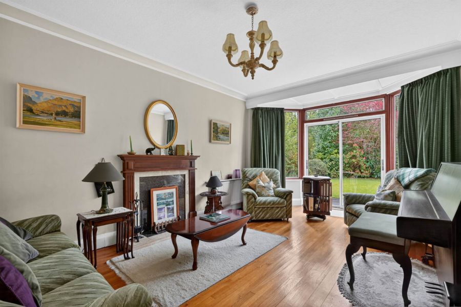 17 Strangford Avenue