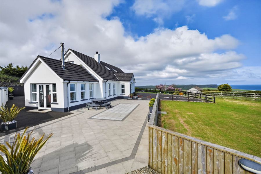 28 Moycraig Road