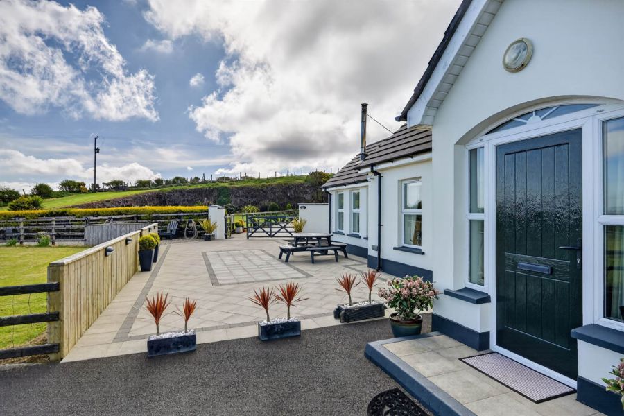 28 Moycraig Road