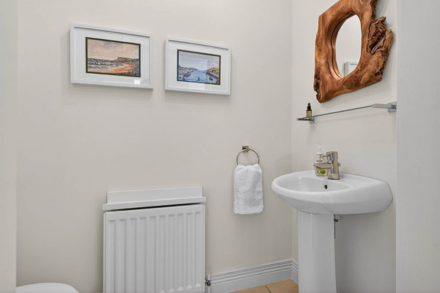 28 Moycraig Road
