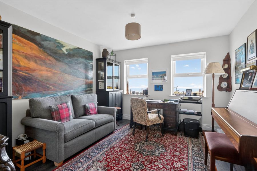 28 Moycraig Road
