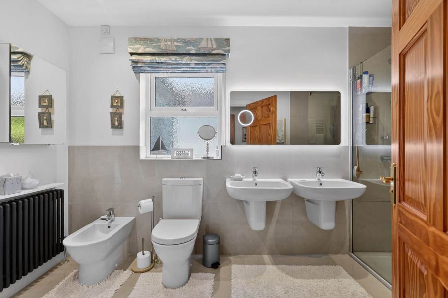 28 Moycraig Road