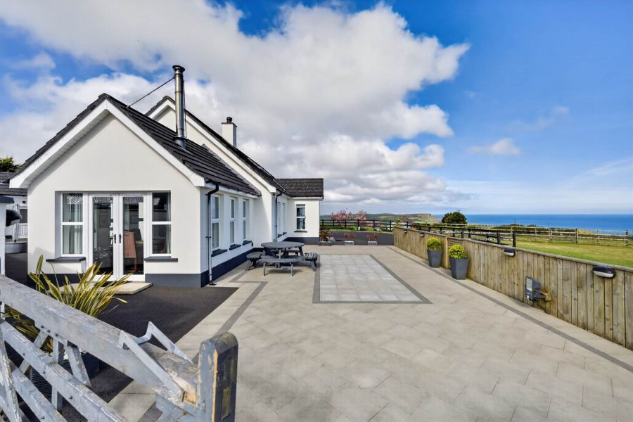 28 Moycraig Road