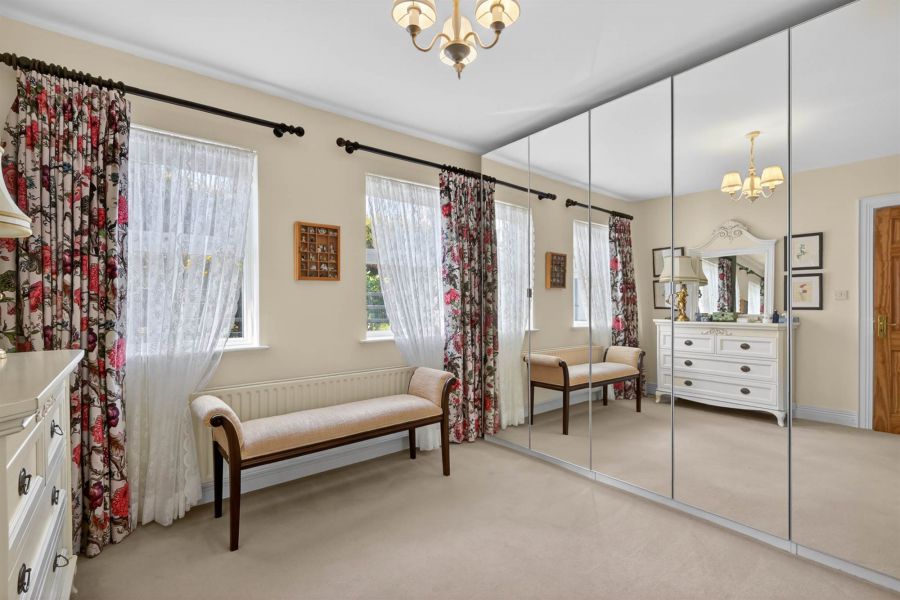 28 Moycraig Road