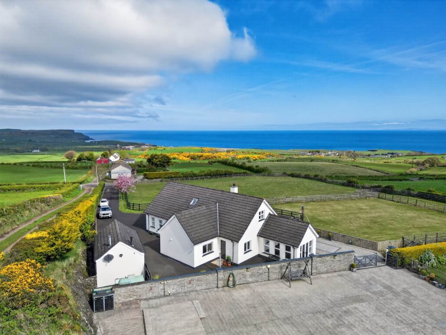 28 Moycraig Road