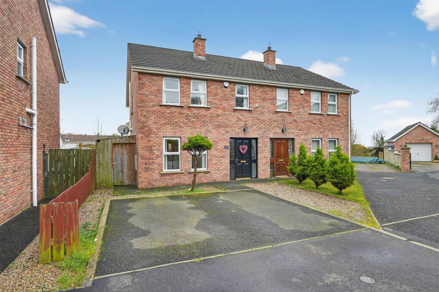 60 Niblock Oaks, Antrim Town, BT41 2DP