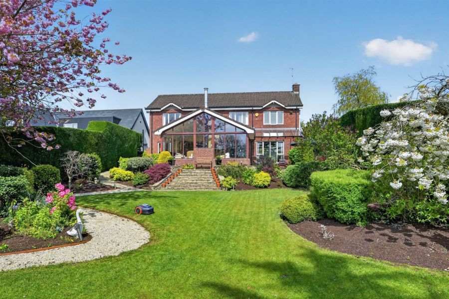 207 Upper Malone Road