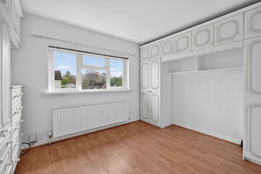 10 Fortwilliam Gardens