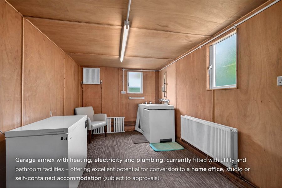 10 Fortwilliam Gardens