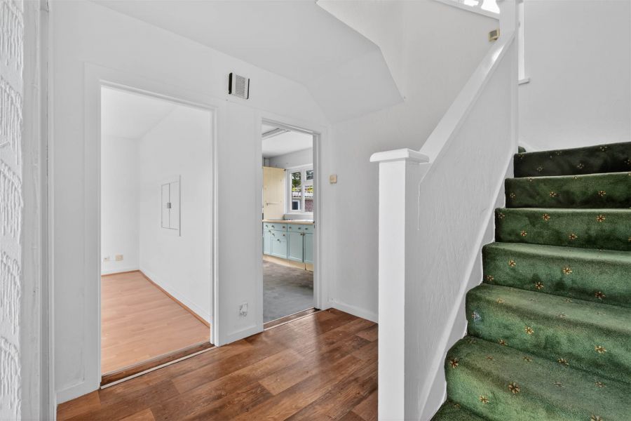 10 Fortwilliam Gardens