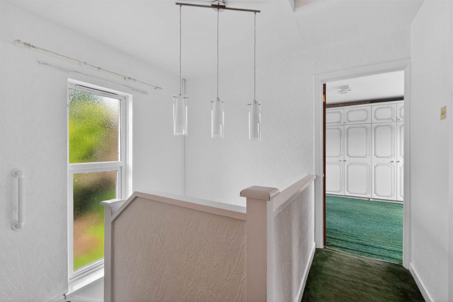 10 Fortwilliam Gardens