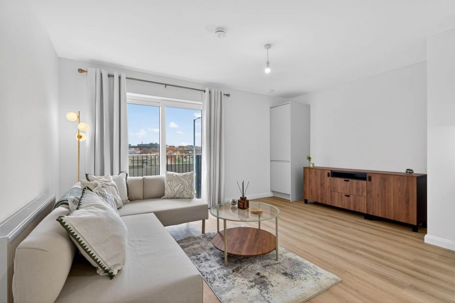 Apt 7 2 Dayton Street