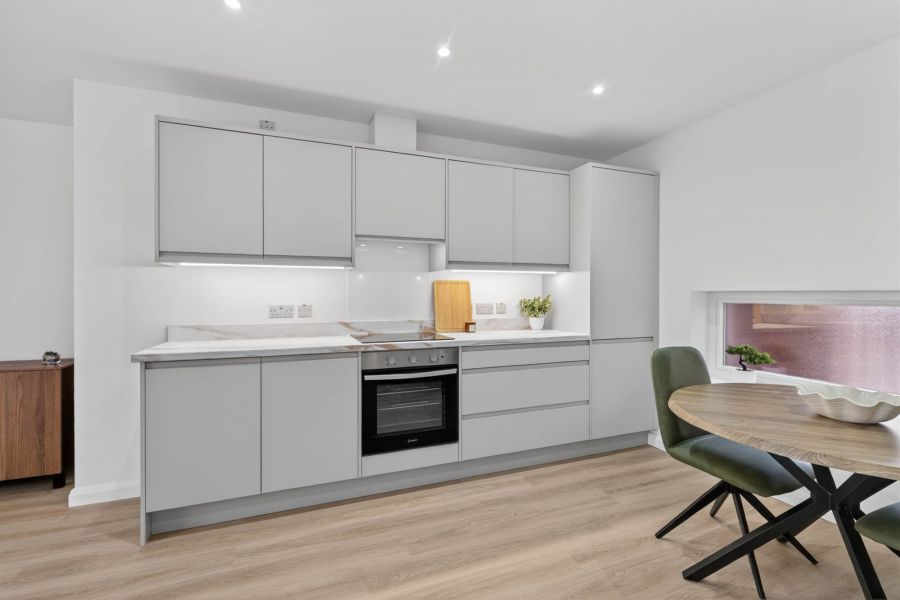 Apt 7 2 Dayton Street