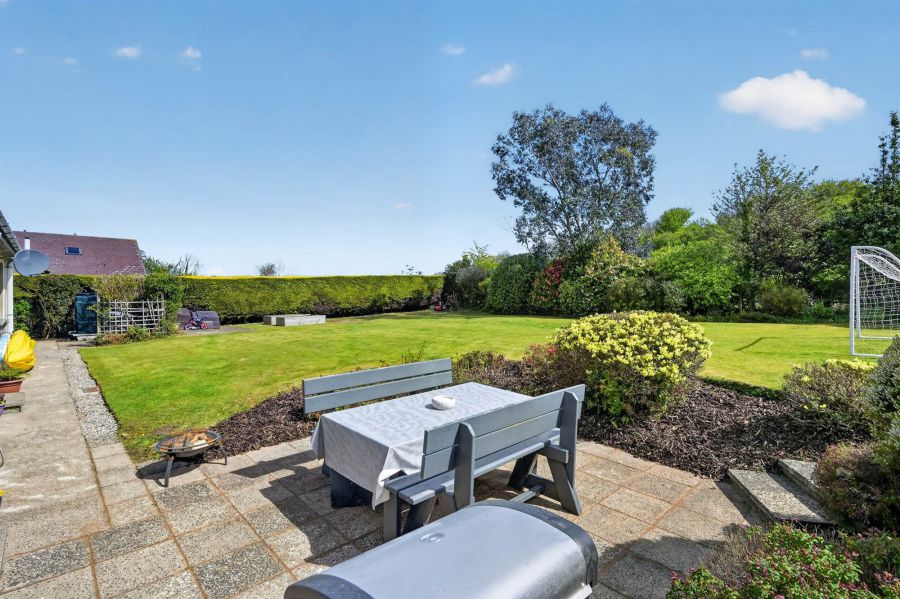 19 Wheatfield Heights