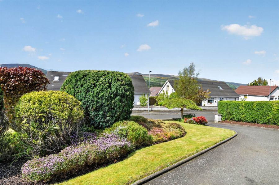 19 Wheatfield Heights