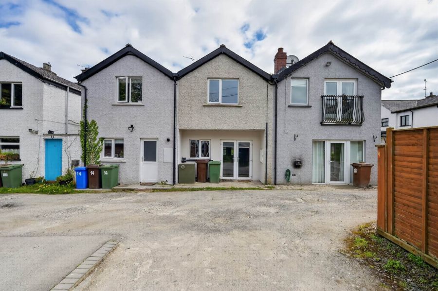16 Church Hill
