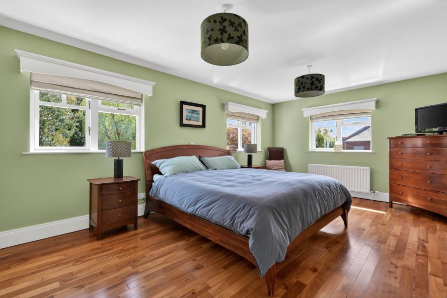 12 Osborne Gardens