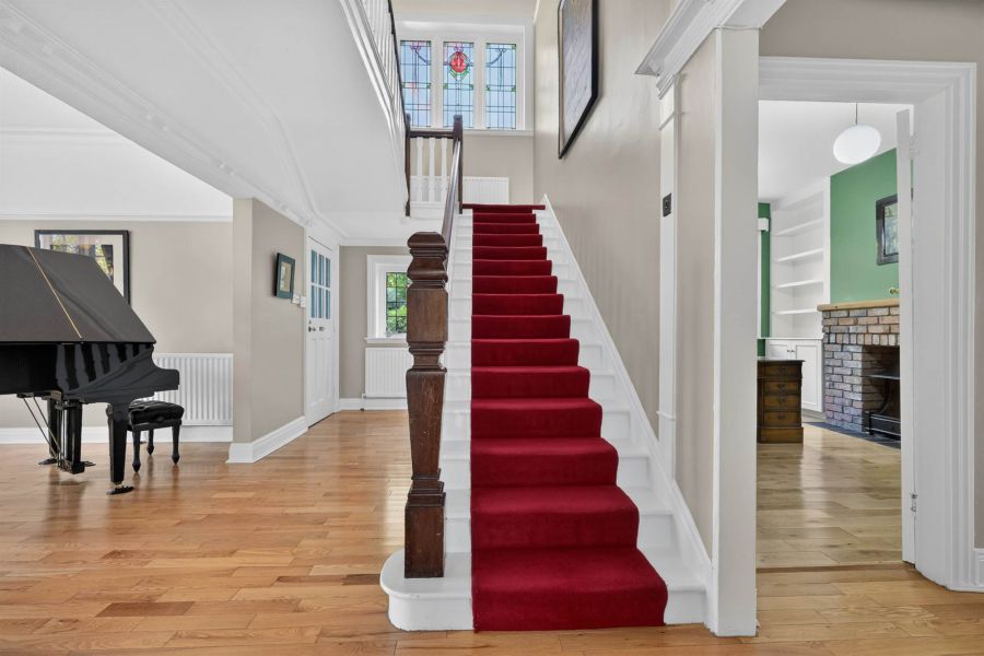 12 Osborne Gardens