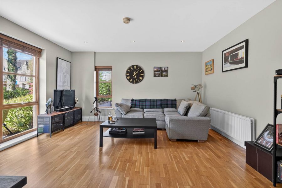 Apt B1 Malone Square