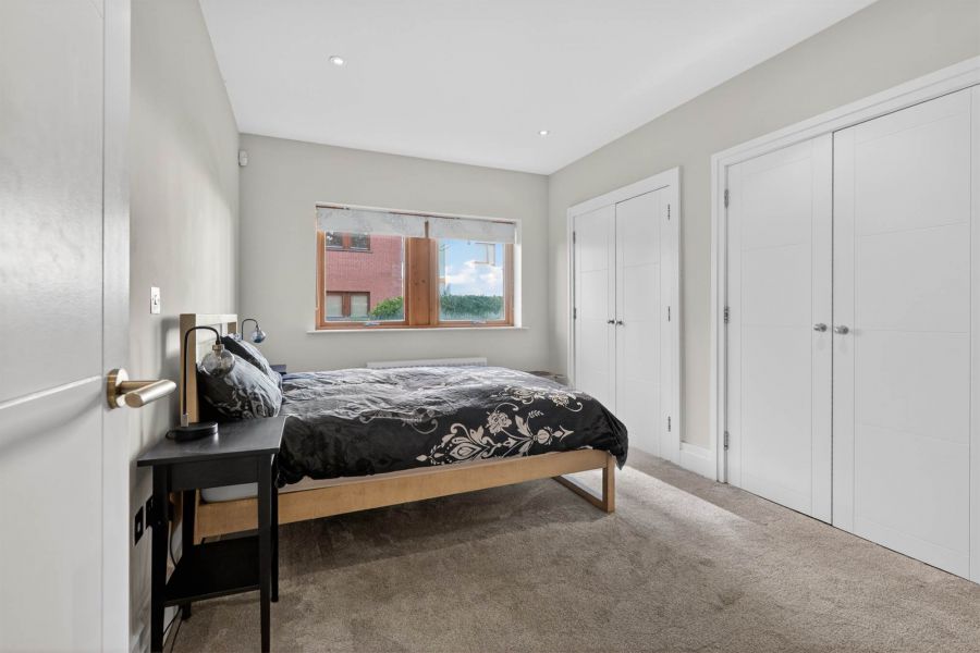 Apt B1 Malone Square