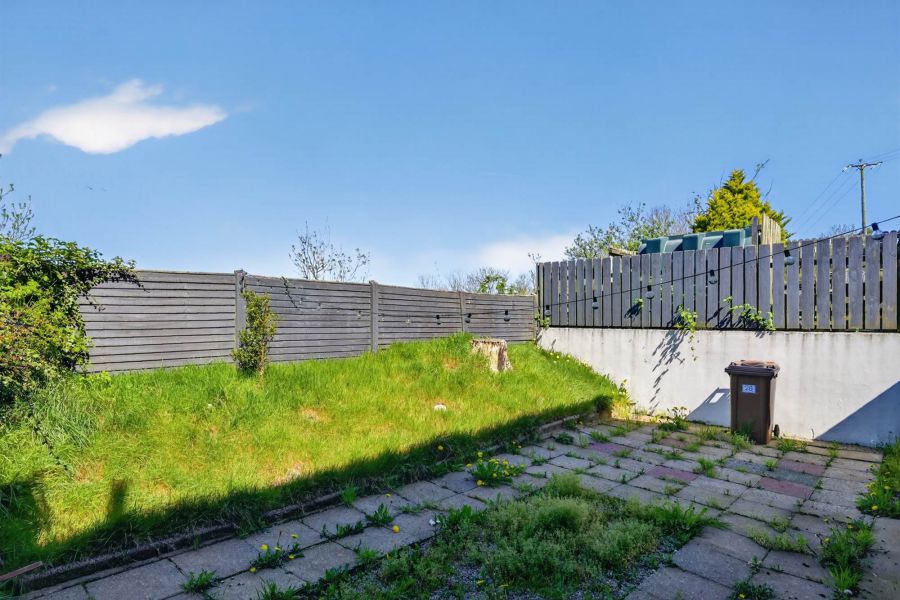 28 Meadowvale Avenue