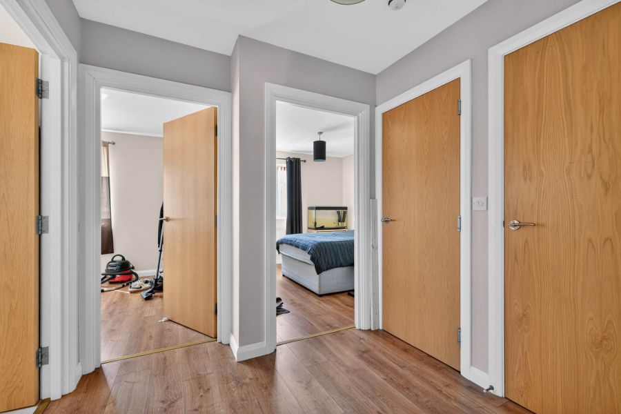 Apt 4 288 Antrim Road