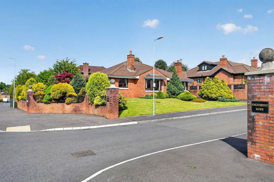 2 Knightsbridge Manor