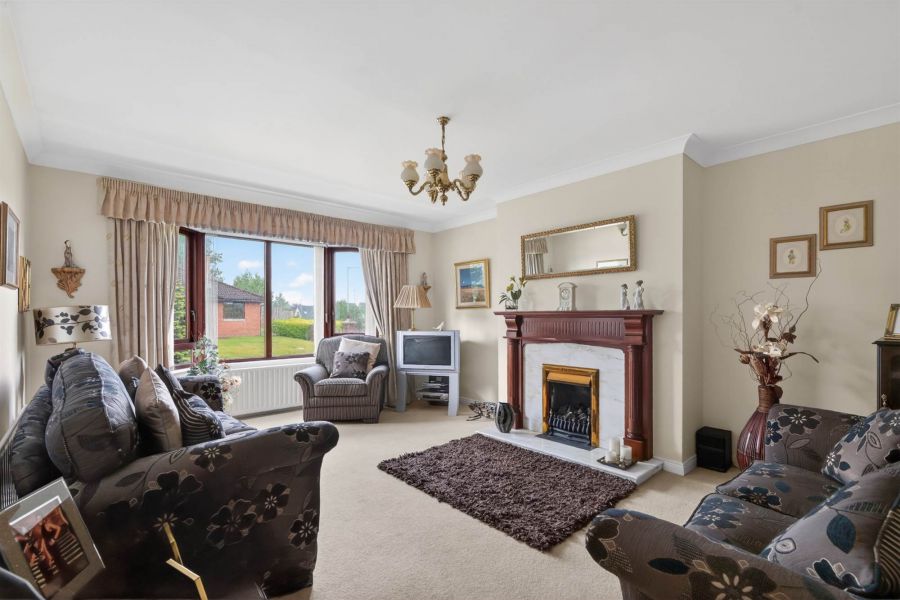 2 Knightsbridge Manor