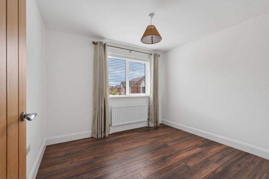 31 Baronsgrange Green