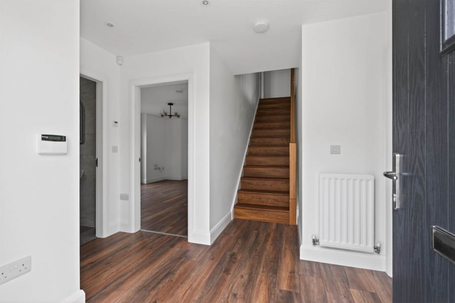 31 Baronsgrange Green