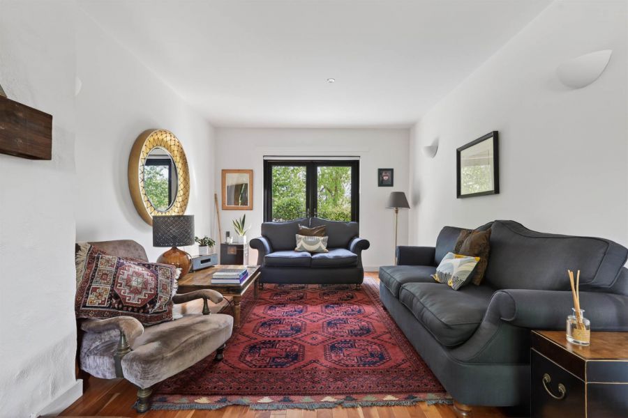 12 Royal Lodge Avenue