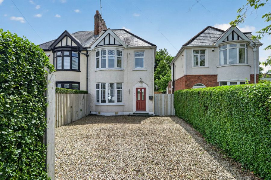 60 Upper Lisburn Road